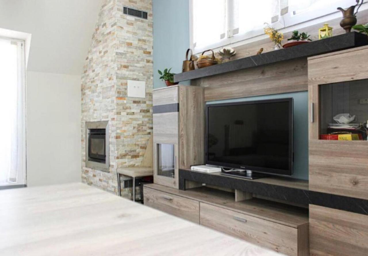 Apartment La Magnolia Ii Rose Desenzano del Garda